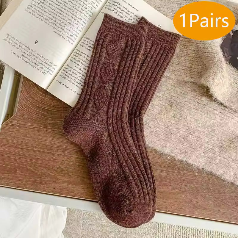 2 Pairs Winter Wool Socks Women Diamond Check Warm Velvet Cashmere Socks Mid Calf Thicken Solid Black White Socks Korean Japan