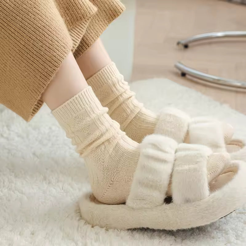 2 Pairs Winter Wool Socks Women Diamond Check Warm Velvet Cashmere Socks Mid Calf Thicken Solid Black White Socks Korean Japan